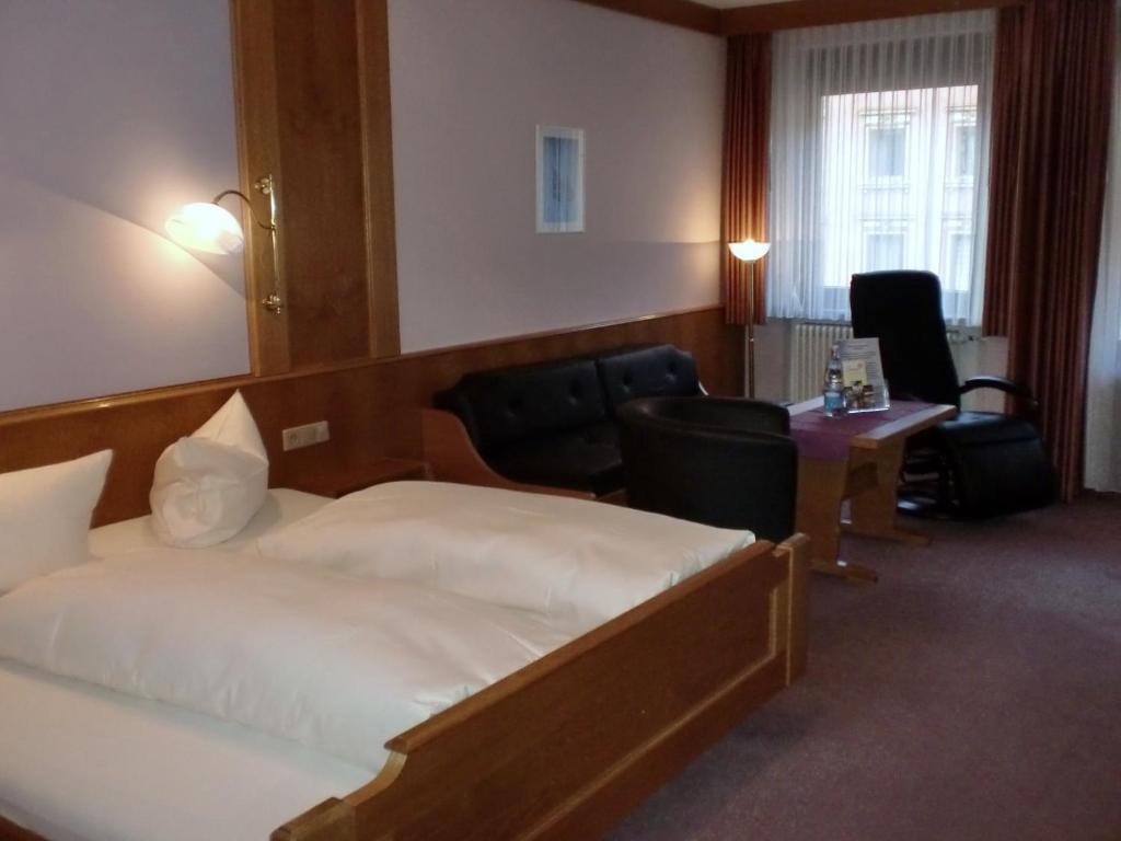 Hotel Sonne Bad Wildbad Kamer foto