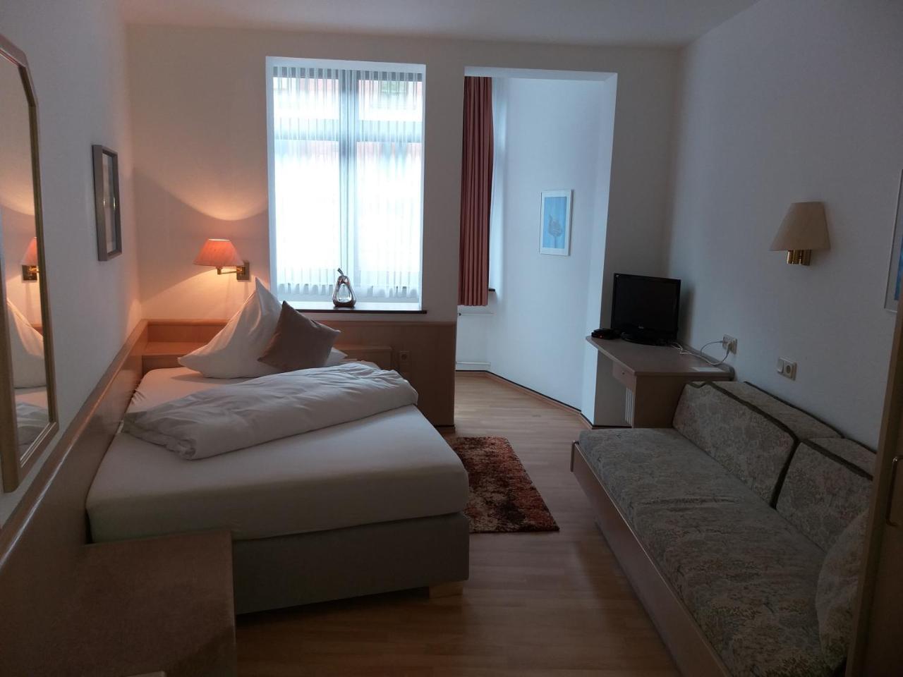 Hotel Sonne Bad Wildbad Buitenkant foto